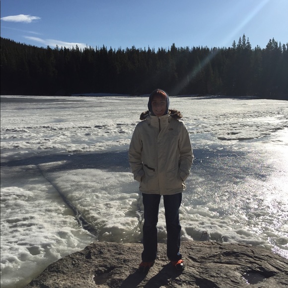 Meet your Posher, Gretchen - Picture 7 of 8